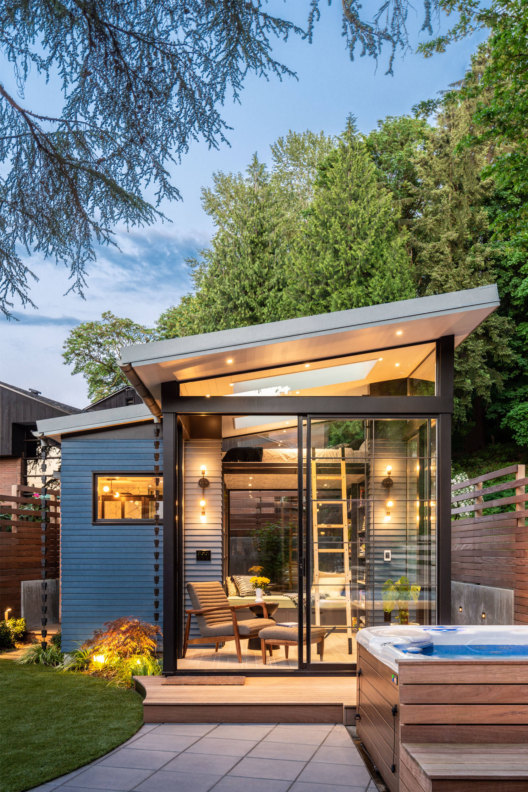 backyard-reading-retreat-board-and-vellum-img~d961a2320b4928f6_14-6726-1-824aae6
